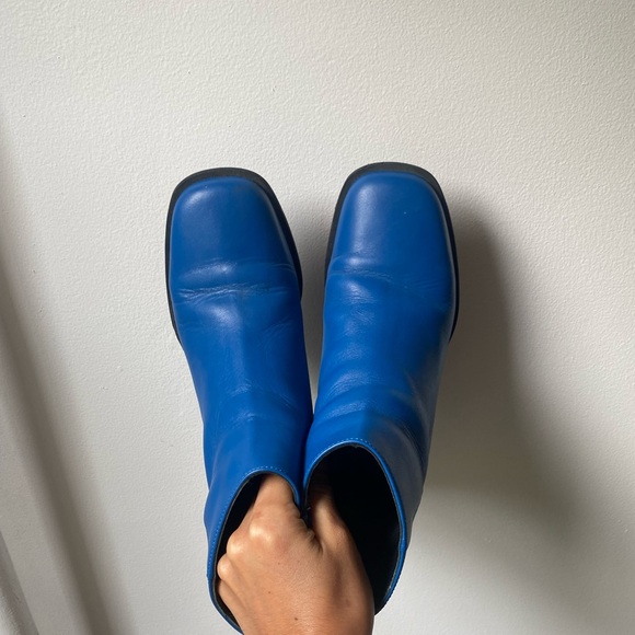 Hopp Studio Bare Leather Boot - Picture 5 of 6